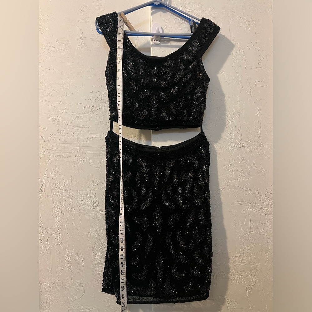 Primavera Beaded Two-Piece - Picture 12 of 16